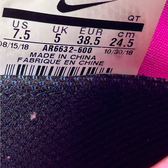 Nike Air VaporMax 2019 Active Fuchsia Running Shoes Women's Size 7.5 - Picture 9 of 10